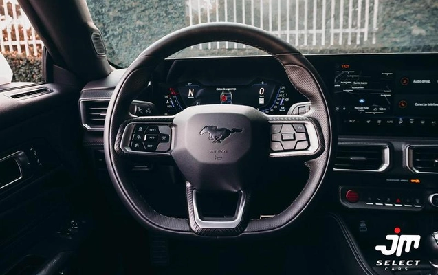 imagem-https://www.socarrao.com.br/sc-vehicle-images-prod/2873949/1789502275168-8320002_19_B_cbf21bf4f5.jpeg