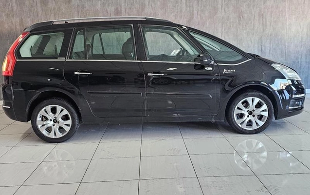 imagem-https://www.socarrao.com.br/sc-vehicle-images-prod/2874215/1785184449290-8312426_2_B_42a953a887.jpeg