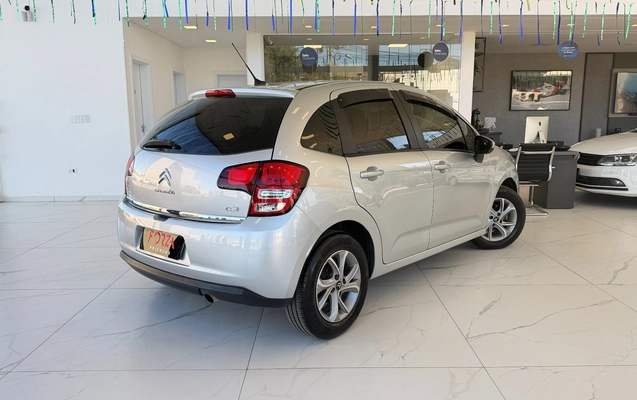 imagem-https://www.socarrao.com.br/sc-vehicle-images-prod/2874327/1791477148565-3ec89b76423a4b9ab33a78f2c124619a_1784144425202.jpg
