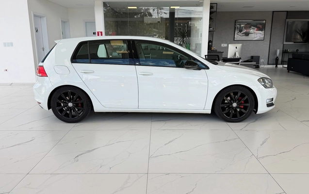 imagem-https://www.socarrao.com.br/sc-vehicle-images-prod/2874331/1785185160950-04e625f37d8a4c1c9568fe79a674c8ff_1782330948591.jpg