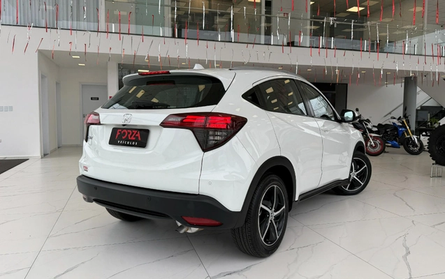 imagem-https://www.socarrao.com.br/sc-vehicle-images-prod/2874360/1789592239469-13e710b132b4491599b89a57eca42b8c_1776974645296.jpg
