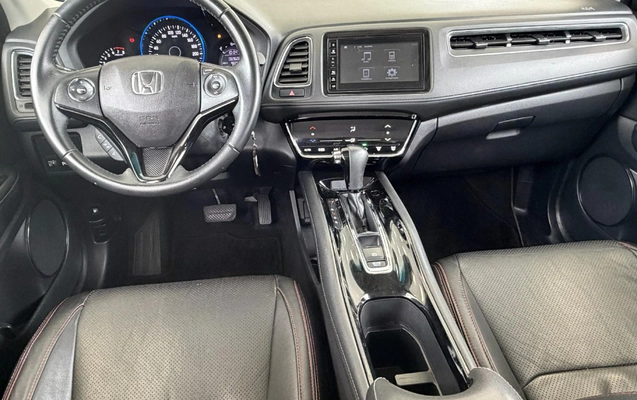 imagem-https://www.socarrao.com.br/sc-vehicle-images-prod/2874360/1789592239474-addfb3b042f24059b481856ee21c3ff8_1776974652952.jpg