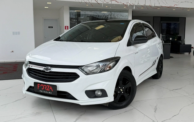 imagem-https://www.socarrao.com.br/sc-vehicle-images-prod/2874362/1785185318691-3074180c5cf7415a936dae8f46909201_1776263890972.jpg