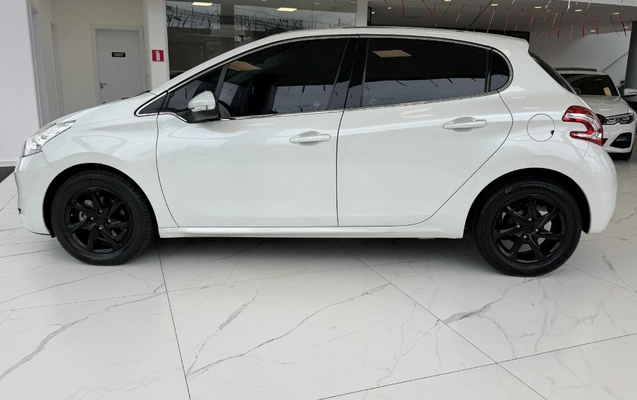 imagem-https://www.socarrao.com.br/sc-vehicle-images-prod/2874379/1787272301123-125140972ecf40e99253df984e16b854_1777731151411.jpg