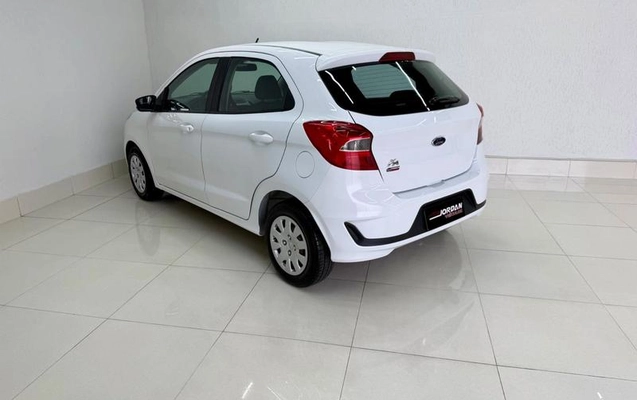 imagem-https://www.socarrao.com.br/sc-vehicle-images-prod/2874536/1785882811225-8320561_8_B_9a33350c85.jpeg