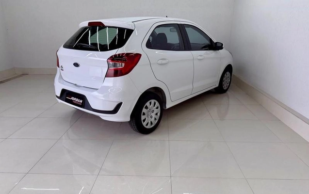 imagem-https://www.socarrao.com.br/sc-vehicle-images-prod/2874536/1785882811228-8320561_9_B_5173f5094b.jpeg