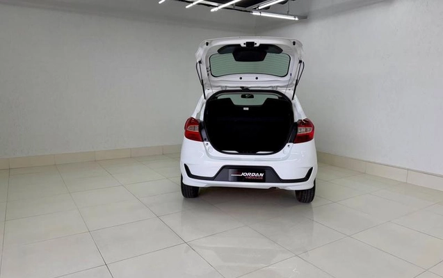 imagem-https://www.socarrao.com.br/sc-vehicle-images-prod/2874536/1785882811230-8320561_10_B_537d9c5bdc.jpeg