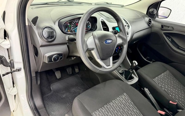 imagem-https://www.socarrao.com.br/sc-vehicle-images-prod/2874536/1785882811240-8320561_15_B_8b903a6774.jpeg