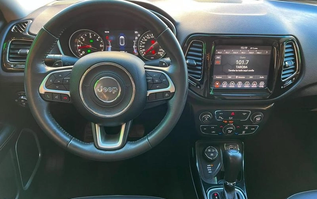 imagem-https://www.socarrao.com.br/sc-vehicle-images-prod/2874568/1788381395606-8320562_11_B_8e3e0238e5.jpeg