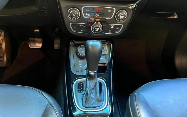 imagem-https://www.socarrao.com.br/sc-vehicle-images-prod/2874568/1788381395610-8320562_11_B_8b7b561571.jpeg