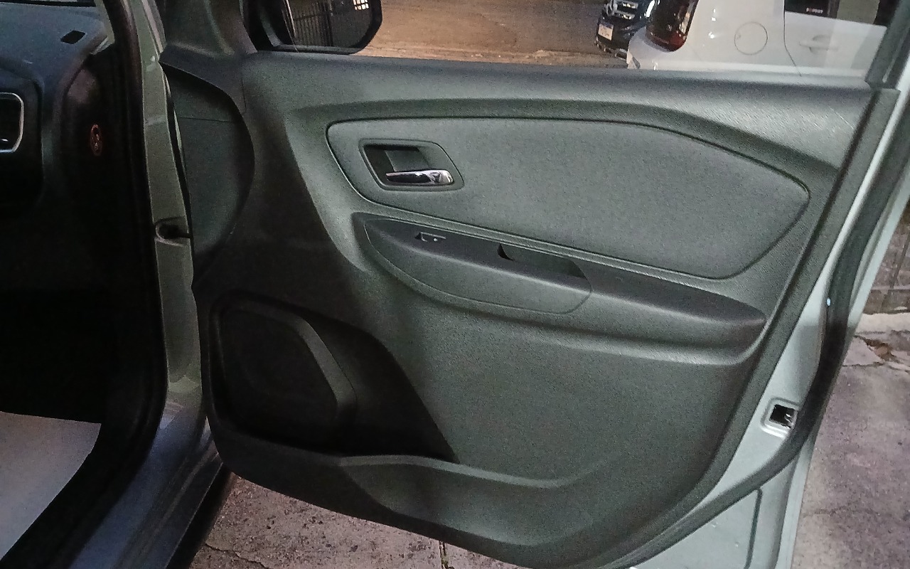 imagem-https://www.socarrao.com.br/sc-vehicle-images-prod/2874594/1785186583647-MTc4NTE4NjM3MzA2NjMwNzEyMjY1NjY3NTk0NzY5NDguanBn.jpg