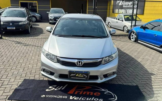 imagem-https://www.socarrao.com.br/sc-vehicle-images-prod/2874859/1785880570245-8320702_4_B_1200763e53.jpeg