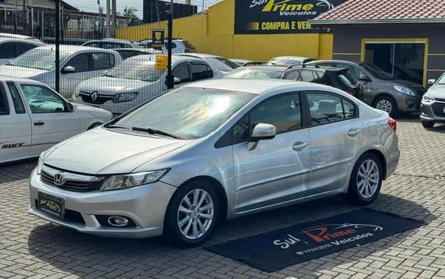 imagem-https://www.socarrao.com.br/sc-vehicle-images-prod/2874859/1785880570256-8320702_11_B_837e9d91d6.jpeg