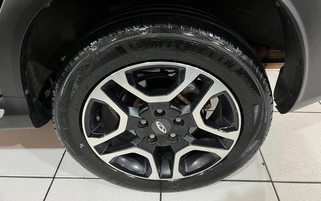 imagem-https://www.socarrao.com.br/sc-vehicle-images-prod/2875107/1790309244489-8320767_13_B_d3632d0fc9.jpeg