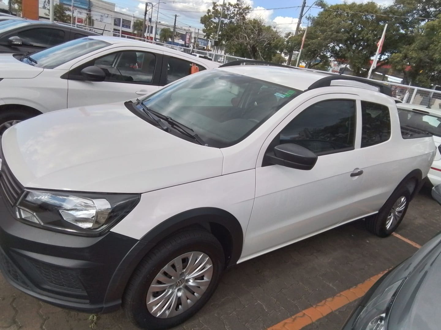 Volkswagen Saveiro Robust 1.6 Total Flex 16V na cor Branco no Gravataí / RS - 28755