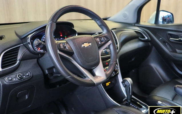 imagem-https://www.socarrao.com.br/sc-vehicle-images-prod/2877134/1785199495825-003_575858-3585a4f8f0060b62353afafd453d21ff.jpg
