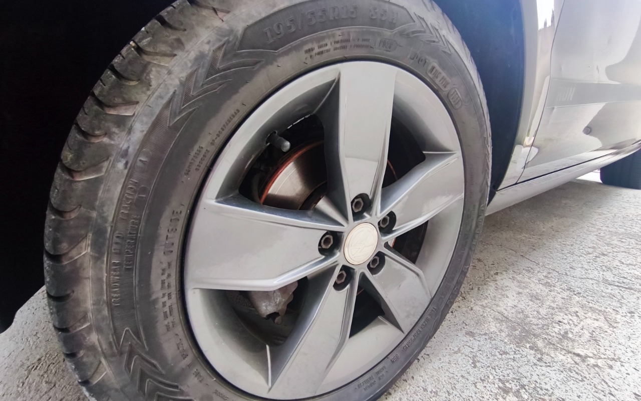 imagem-https://www.socarrao.com.br/sc-vehicle-images-prod/2886393/1785237706438-TVZJTUdfMjAyNjA3MjRfMDkwMzE1LmpwZw.jpg