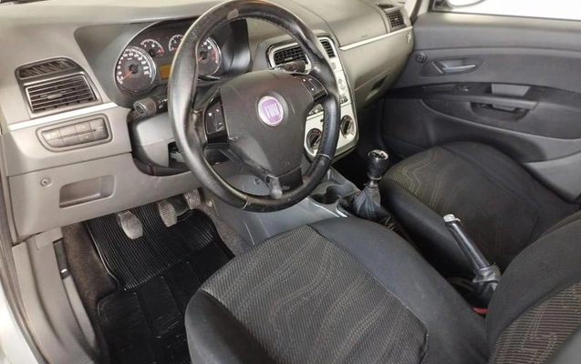 imagem-https://www.socarrao.com.br/sc-vehicle-images-prod/2887408/1789147945949-8321149_7_B_1601033e21.jpeg