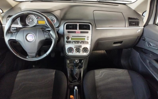imagem-https://www.socarrao.com.br/sc-vehicle-images-prod/2887408/1789147945958-8321149_10_B_f20cebfd7c.jpeg