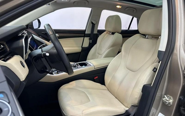 imagem-https://www.socarrao.com.br/sc-vehicle-images-prod/2887464/1789060921589-8319079_13_B_77cd698f56.jpeg