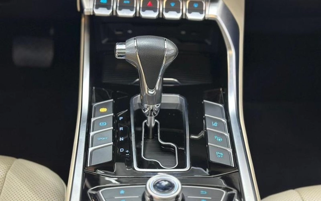 imagem-https://www.socarrao.com.br/sc-vehicle-images-prod/2887464/1789060921595-8319079_5_B_ec8234ce41.jpeg