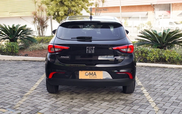 imagem-https://www.socarrao.com.br/sc-vehicle-images-prod/2888465/1786711119660-9a81fa27109f417e8b211f6da9aa8684_1786711077127.jpg