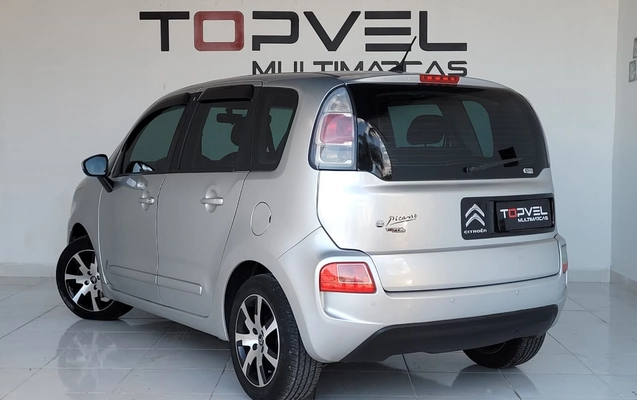 imagem-https://www.socarrao.com.br/sc-vehicle-images-prod/2888676/1785244915942-003_0734aabd8687eaf9e596eb43048dfb4c.jpeg