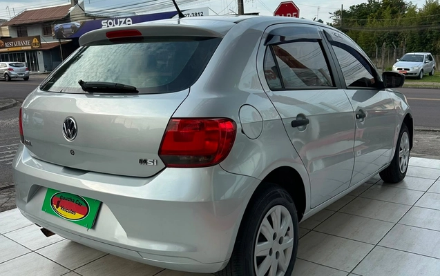 imagem-https://www.socarrao.com.br/sc-vehicle-images-prod/2889147/1785848833341-MDMzMzA1NTUtZDk1Ny00Y2Q5LTg3YjMtM2YzOTZjYzVmYzRjLmpwZw.jpg