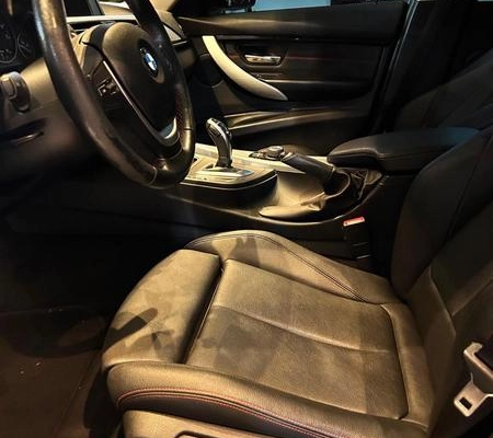 imagem-https://www.socarrao.com.br/sc-vehicle-images-prod/2889244/1789075487769-8321737_9_B_972f5acedf.jpeg