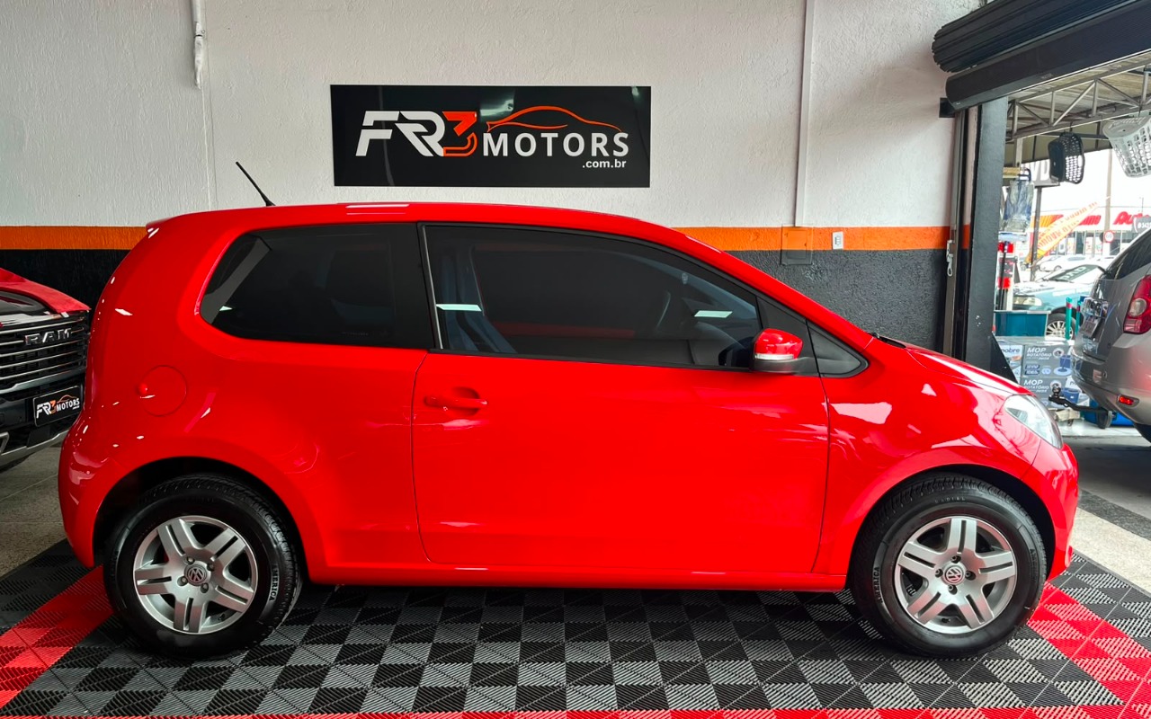 imagem-https://www.socarrao.com.br/sc-vehicle-images-prod/2889563/1785248264371-V2hhdHNBcHAgSW1hZ2UgMjAyNi0wNy0yNyBhdCAxNi4yOS4wNC5qcGVn.jpeg