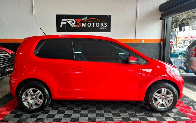 imagem-https://www.socarrao.com.br/sc-vehicle-images-prod/2889563/1785248264371-V2hhdHNBcHAgSW1hZ2UgMjAyNi0wNy0yNyBhdCAxNi4yOS4wNC5qcGVn.jpeg