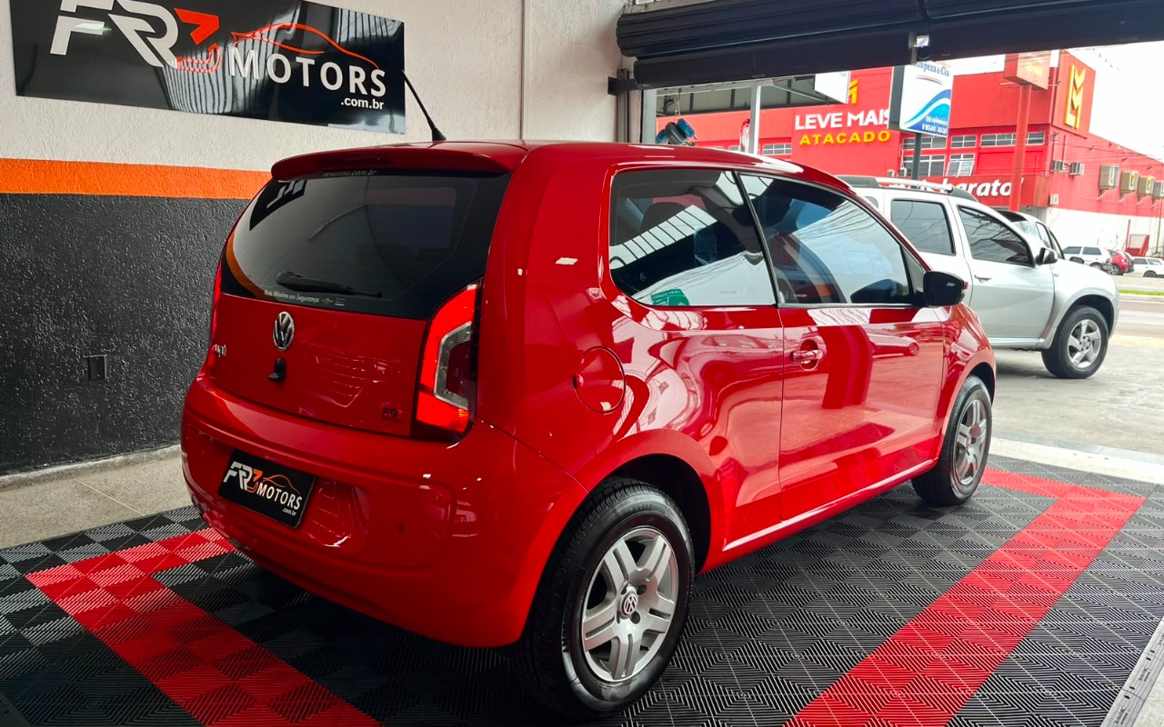 imagem-https://www.socarrao.com.br/sc-vehicle-images-prod/2889563/1785248264528-V2hhdHNBcHAgSW1hZ2UgMjAyNi0wNy0yNyBhdCAxNi4yOS4wMyAoMykuanBlZw.jpeg