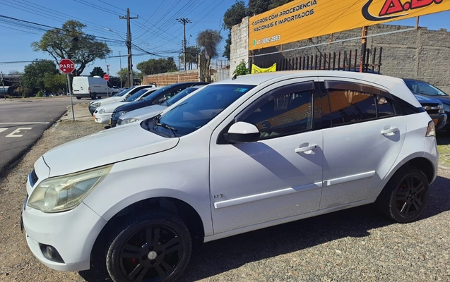 imagem-https://www.socarrao.com.br/sc-vehicle-images-prod/2889580/1785248640677-V2hhdHNBcHAgSW1hZ2UgMjAyNi0wNy0yOCBhdCAxMC41NS4xNy5qcGVn.jpeg
