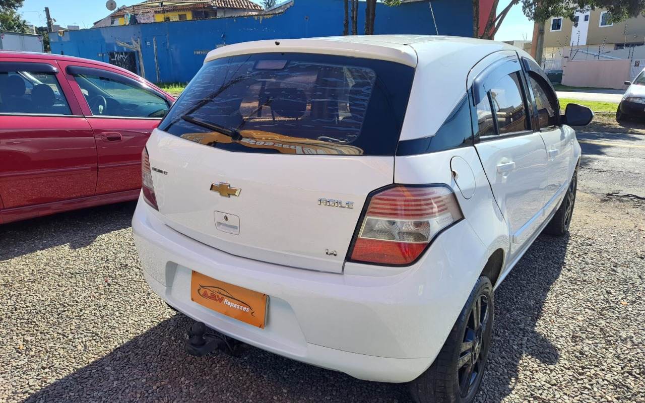 imagem-https://www.socarrao.com.br/sc-vehicle-images-prod/2889580/1785248640940-V2hhdHNBcHAgSW1hZ2UgMjAyNi0wNy0yOCBhdCAxMC41NS4xOC5qcGVn.jpeg