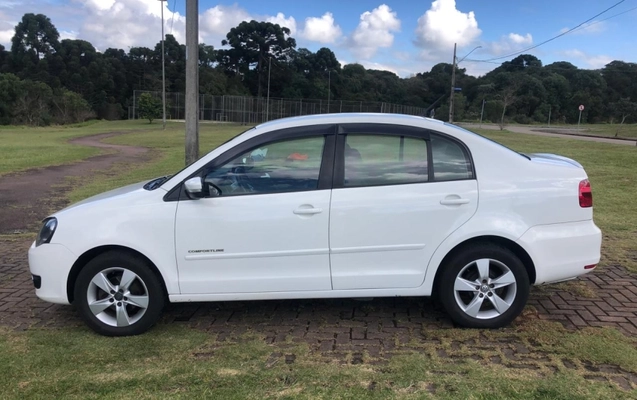imagem-https://www.socarrao.com.br/sc-vehicle-images-prod/2889612/1785249329413-TBSG1GjuIDEEfIzSIEhCjR2GDmzDPpdI.jpg