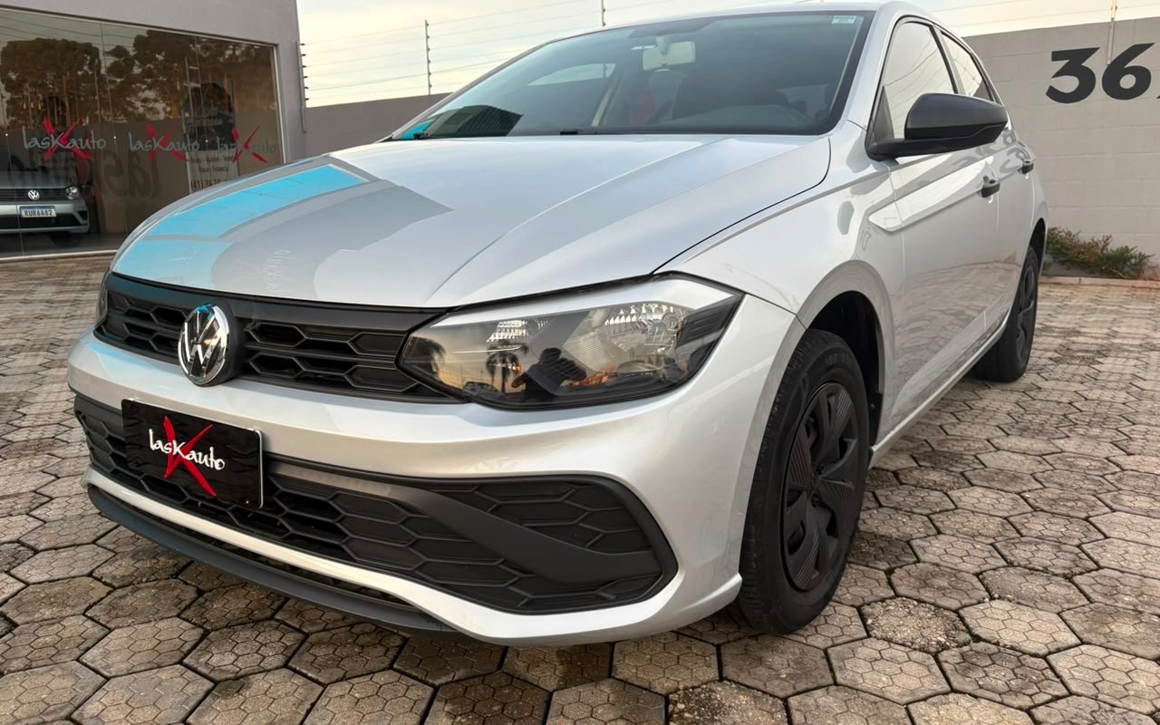 Volkswagen Polo Track 1.0 Flex 12V 5p na cor Prata em Contenda / PR - 2889643