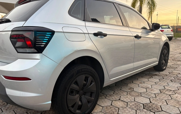 imagem-https://www.socarrao.com.br/sc-vehicle-images-prod/2889643/1785249903165-MDdiMDVjNzktOTg0ZC00MjBhLTg0NDUtMWQ4YjJhMDA1NzIyLmpwZWc.jpeg