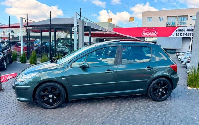 imagem-https://www.socarrao.com.br/sc-vehicle-images-prod/2889723/1786040427156-8321494_2_B_900bf41bc7.jpeg