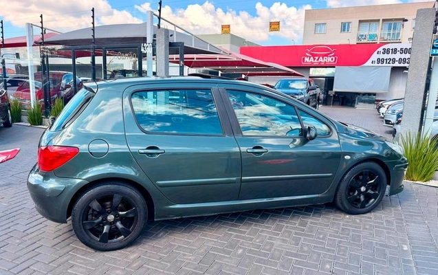 imagem-https://www.socarrao.com.br/sc-vehicle-images-prod/2889723/1786040427164-8321494_7_B_e5829a88ba.jpeg