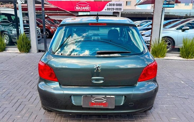 imagem-https://www.socarrao.com.br/sc-vehicle-images-prod/2889723/1786040427168-8321494_10_B_0cd2812d54.jpeg