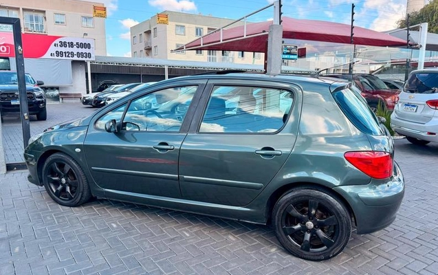 imagem-https://www.socarrao.com.br/sc-vehicle-images-prod/2889723/1786040427175-8321494_13_B_4680400d51.jpeg