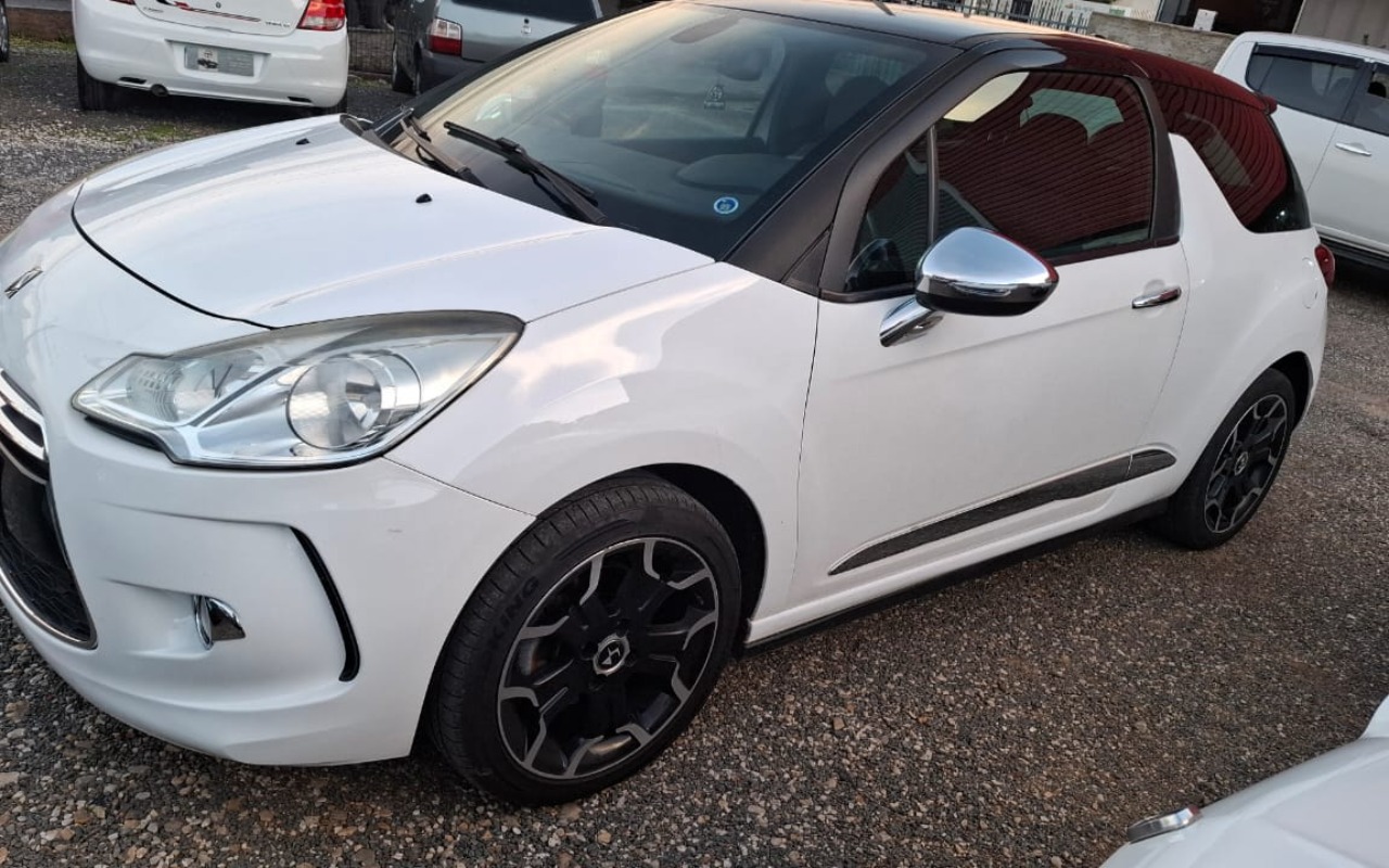 Citroën DS3 2013 Branco — foto 1 de 3