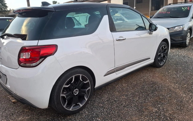 imagem-https://www.socarrao.com.br/sc-vehicle-images-prod/2889823/1785251001516-YWQ4NDk0MTYtN2I4OC00YTAyLTk3MTktODgyOWYwMDhhNmZmLmpmaWY.jfif