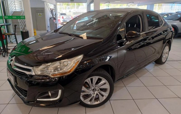 imagem-https://www.socarrao.com.br/sc-vehicle-images-prod/2890115/1789508396536-8322475_2_B_af3b8e08f9.jpeg