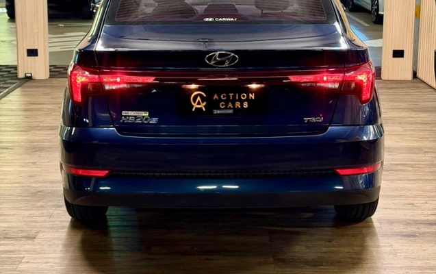imagem-https://www.socarrao.com.br/sc-vehicle-images-prod/2890148/1787319764001-ly4e7g1br5WW5n4mx4IzWR2d1wpMtDde.jpg