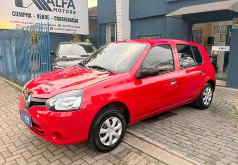 Renault Clio 2014 Vermelho — foto 1 de 3