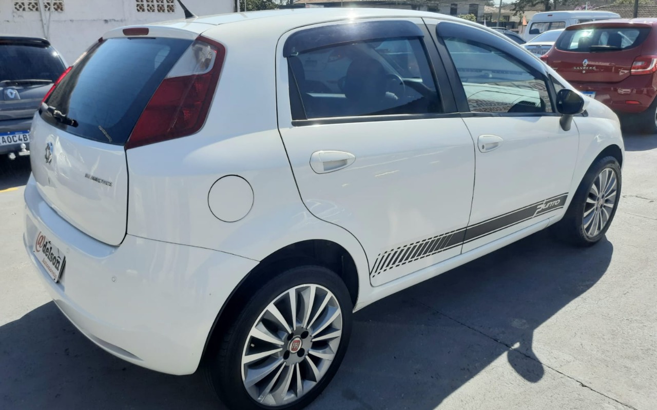 imagem-https://www.socarrao.com.br/sc-vehicle-images-prod/2890332/1785255164053-NC5qcGVn.jpeg