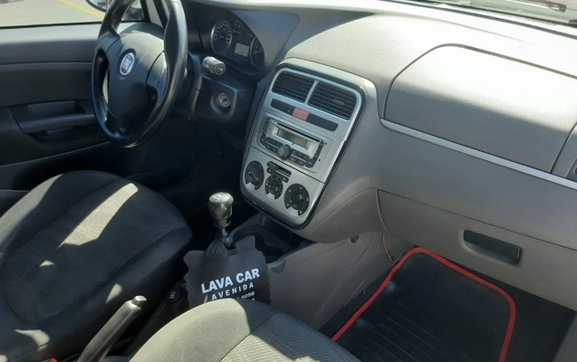 imagem-https://www.socarrao.com.br/sc-vehicle-images-prod/2890332/1785255164512-OS5qcGVn.jpeg
