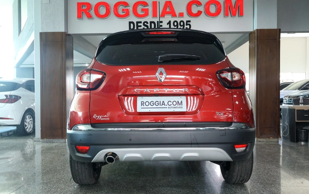 imagem-https://www.socarrao.com.br/sc-vehicle-images-prod/2890515/1789668584249-ab3431d5-c235-4bf2-b7ab-369a155e63ff.jpg