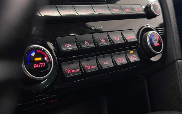 imagem-https://www.socarrao.com.br/sc-vehicle-images-prod/2890528/1788974347850-440bfc0740f644d5aec9b57d66622e6c_1785242105610.jpg